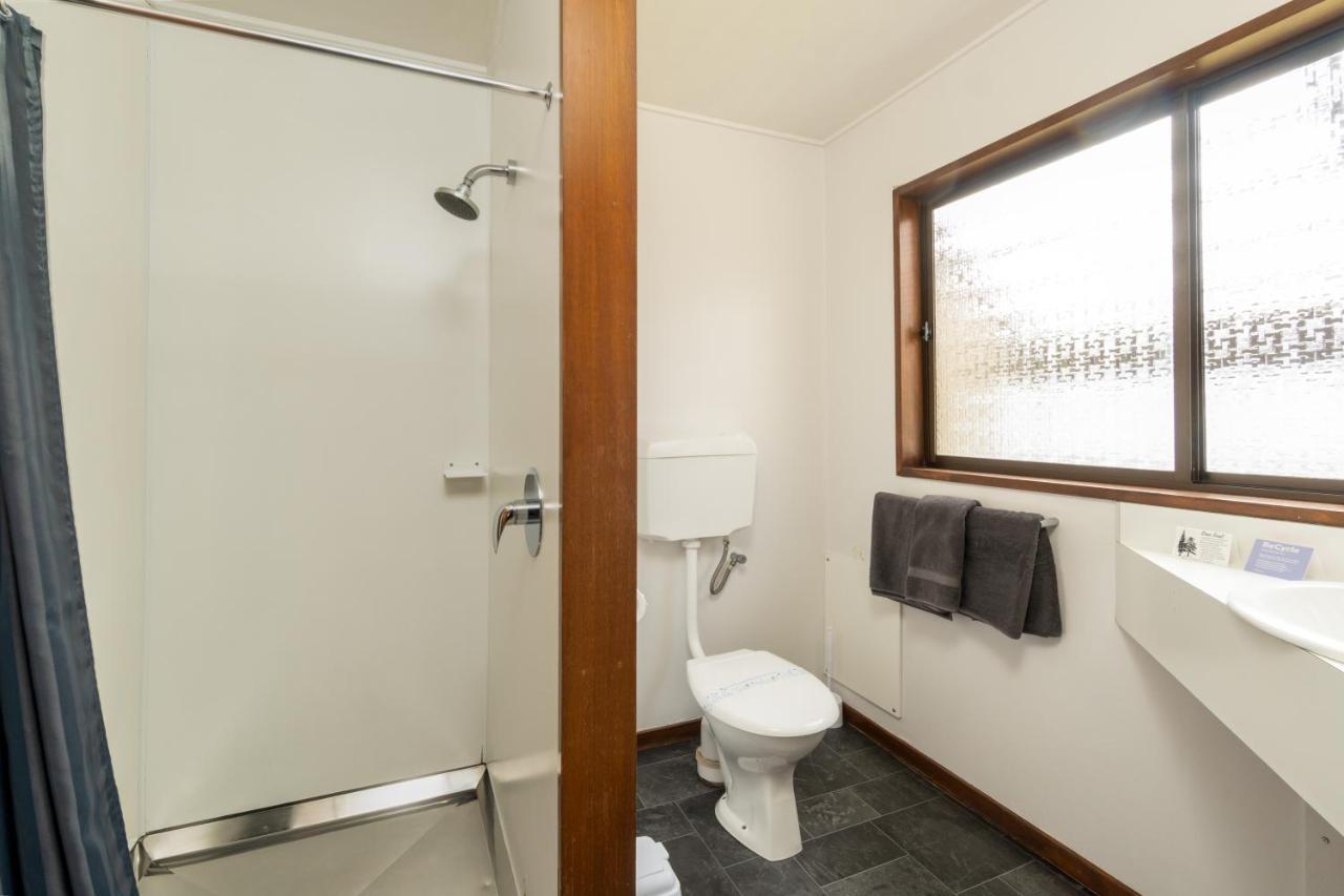 Centennial Court Hotel アレクサンドラ エクステリア 写真